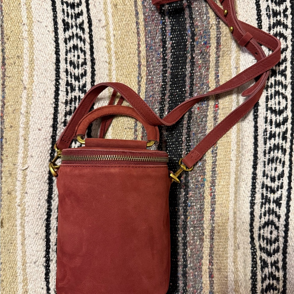 NWT/ Madewell Burgundy Suede Crossbody Bag